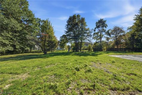 1772 Marwell Boulevard Hudson OH 44236
