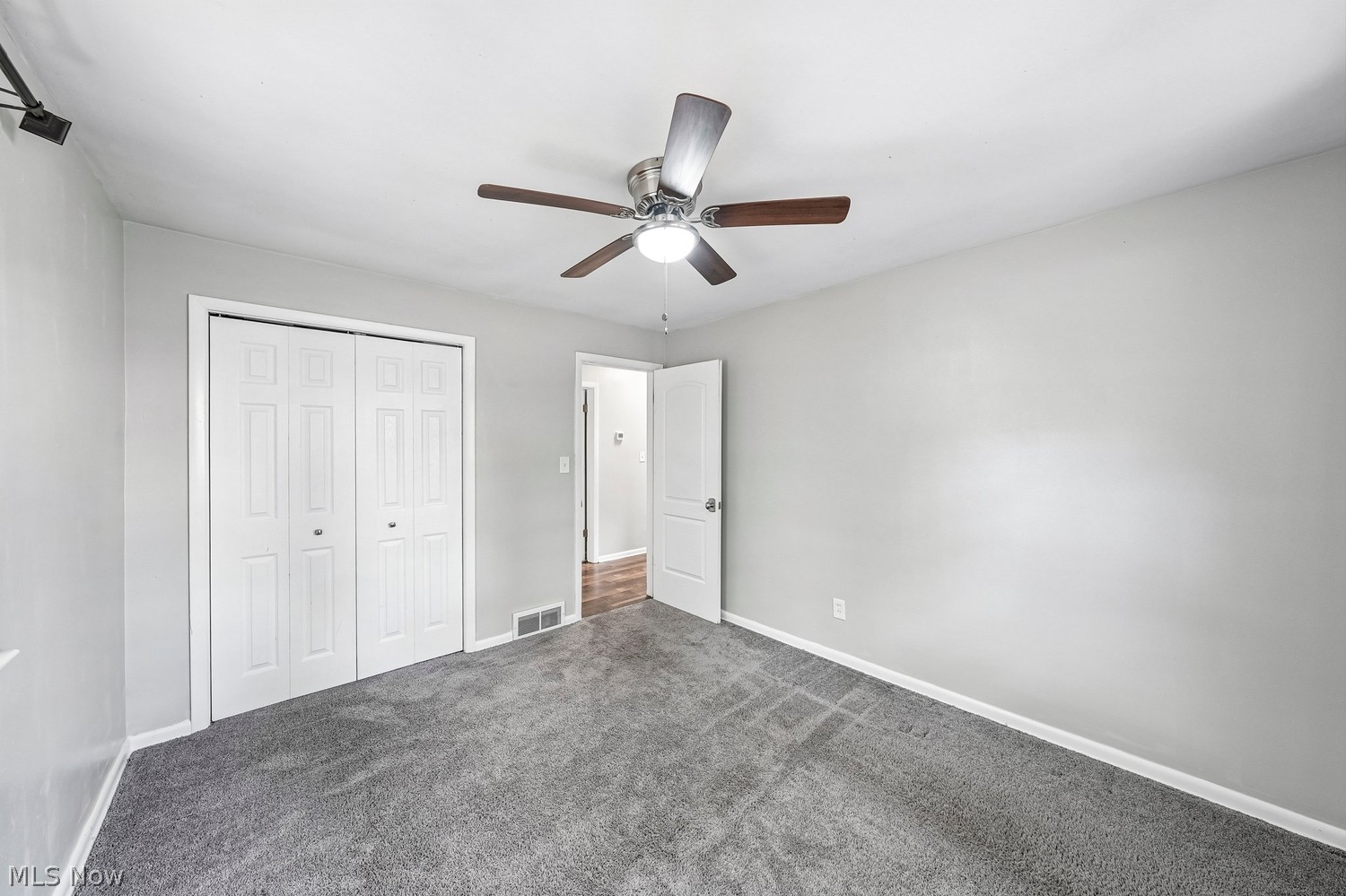 4570 Joliet Road Garfield Heights OH 44105