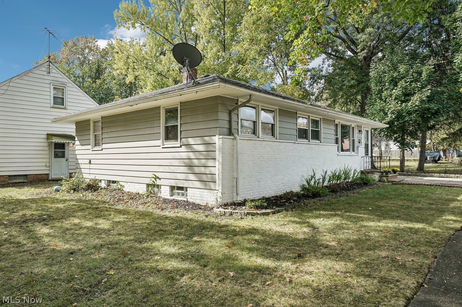 4570 Joliet Road Garfield Heights OH 44105