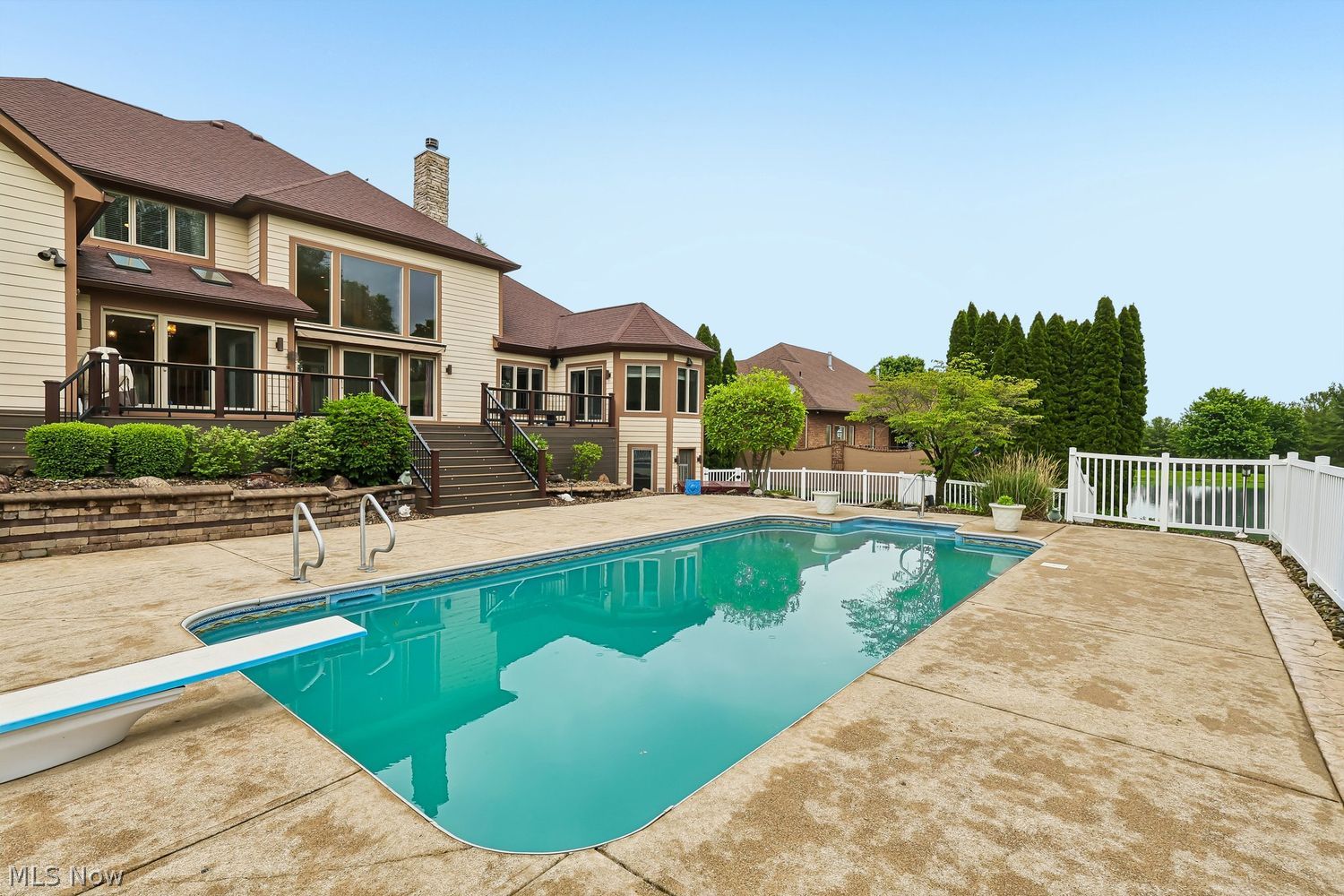 3700 Forest Oaks Drive Akron OH 44333