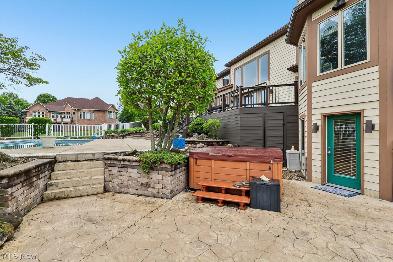 3700 Forest Oaks Drive Akron OH 44333