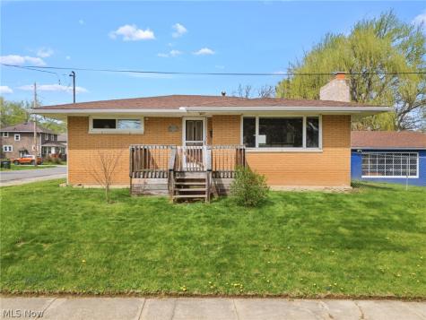 1157 Woodland Avenue Alliance OH 44601