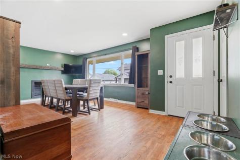 1157 Woodland Avenue Alliance OH 44601