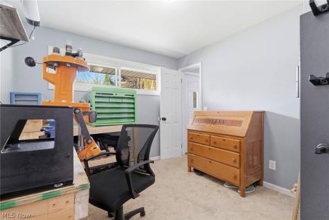 1157 Woodland Avenue Alliance OH 44601