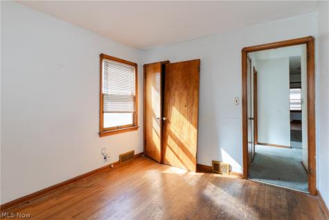 4342 Bluestone Road South Euclid OH 44121