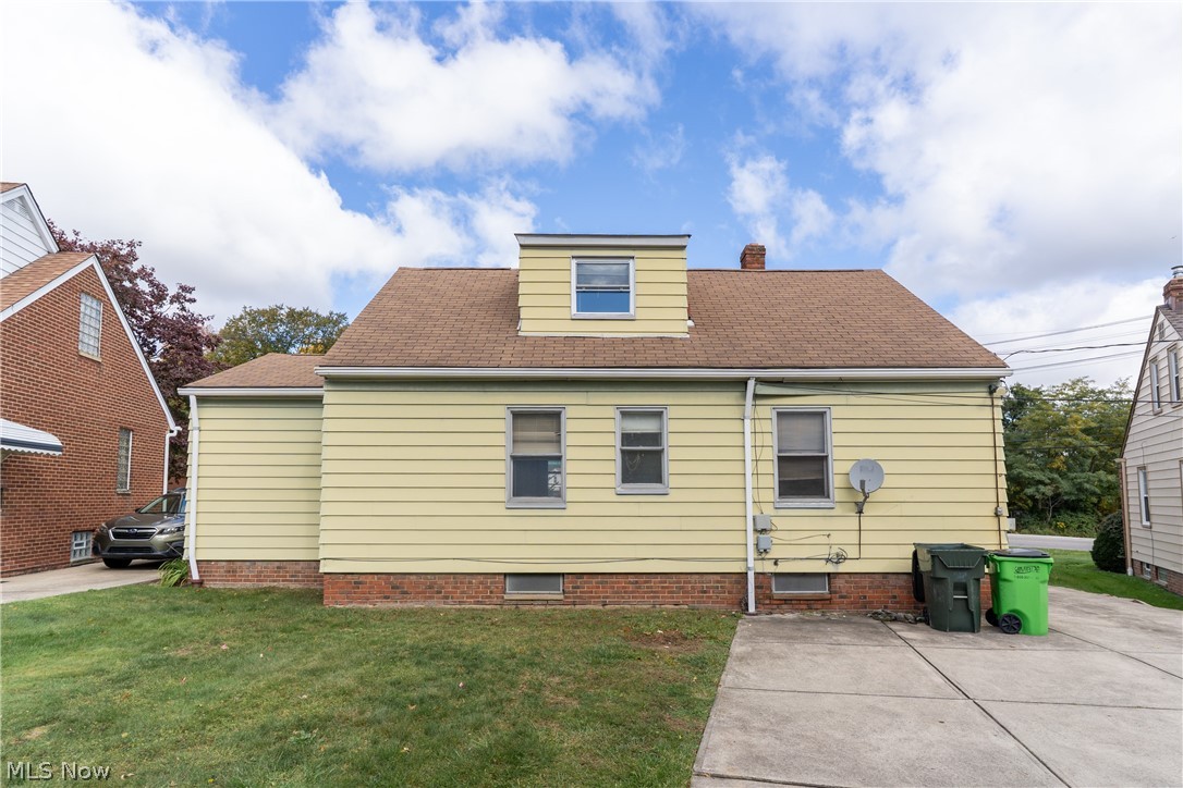4342 Bluestone Road South Euclid OH 44121