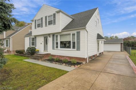 29508 Woodway Drive Wickliffe OH 44092