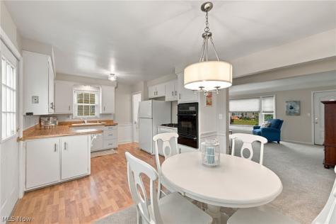 29508 Woodway Drive Wickliffe OH 44092