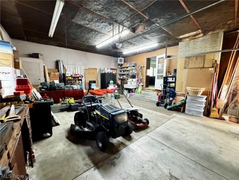 7569 Market Avenue N Canton OH 44721