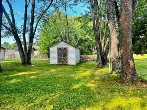7569 Market Avenue N Canton OH 44721