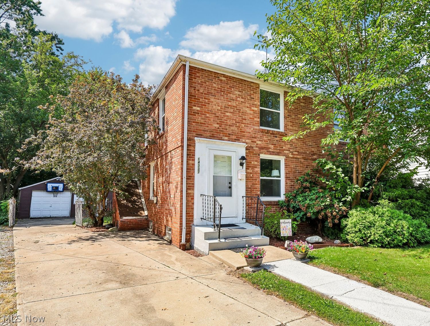 14337 Tuckahoe Avenue Cleveland OH 44111