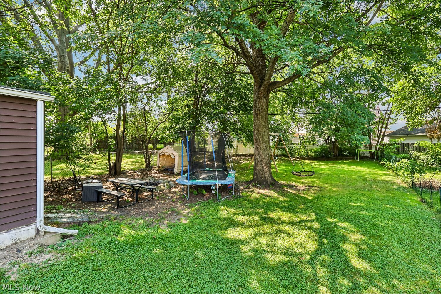 14337 Tuckahoe Avenue Cleveland OH 44111