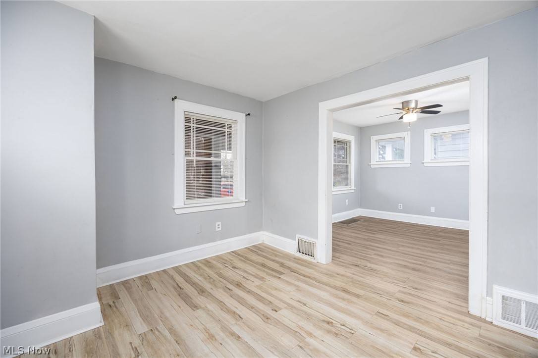 19307 Kildeer Avenue Cleveland OH 44119
