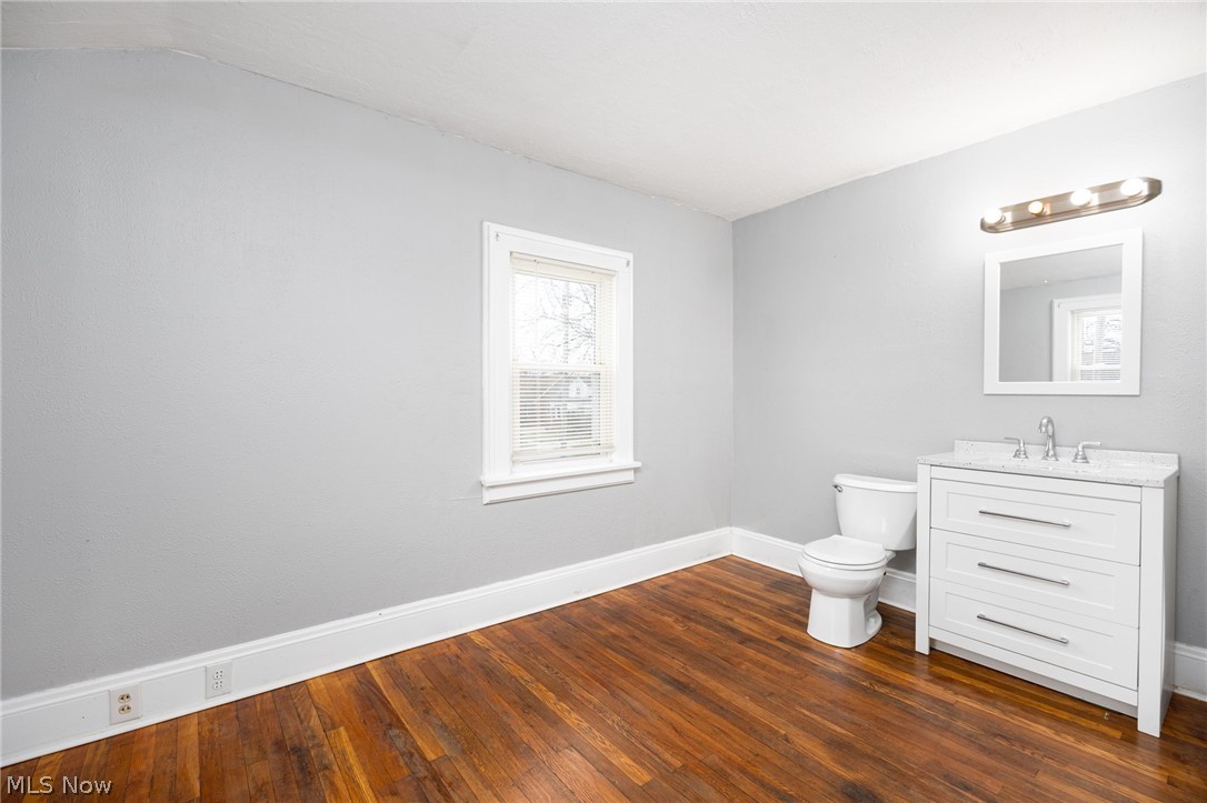 19307 Kildeer Avenue Cleveland OH 44119