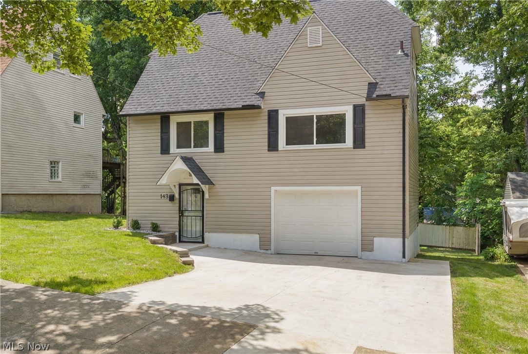 143 Malacca Street Akron OH 44305