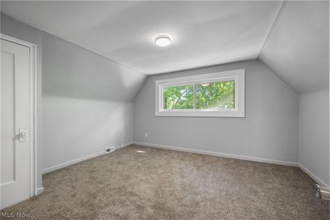 143 Malacca Street Akron OH 44305