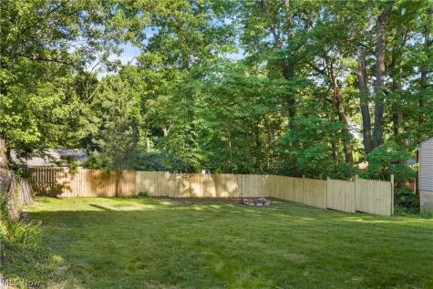 143 Malacca Street Akron OH 44305