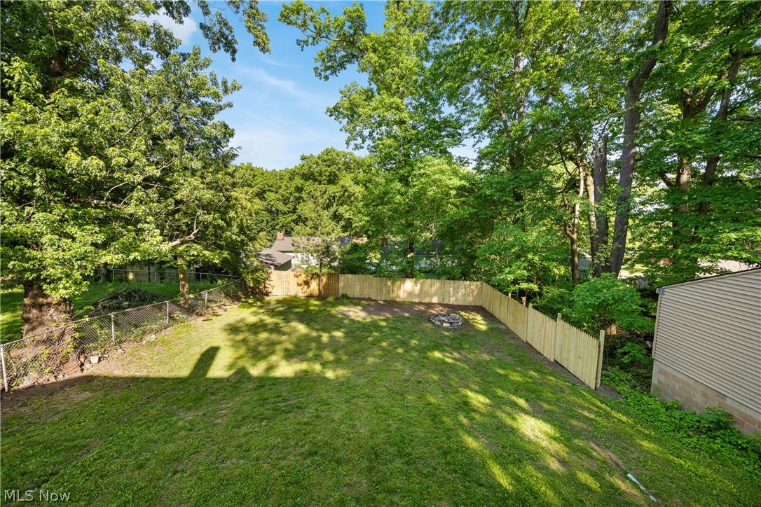 143 Malacca Street Akron OH 44305