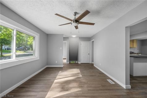 143 Malacca Street Akron OH 44305