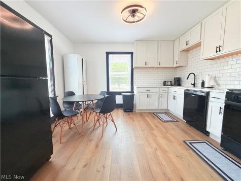 647 Exeter Avenue SW Canton OH 44710