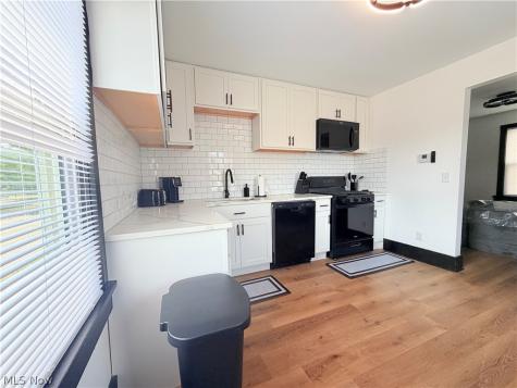 647 Exeter Avenue SW Canton OH 44710