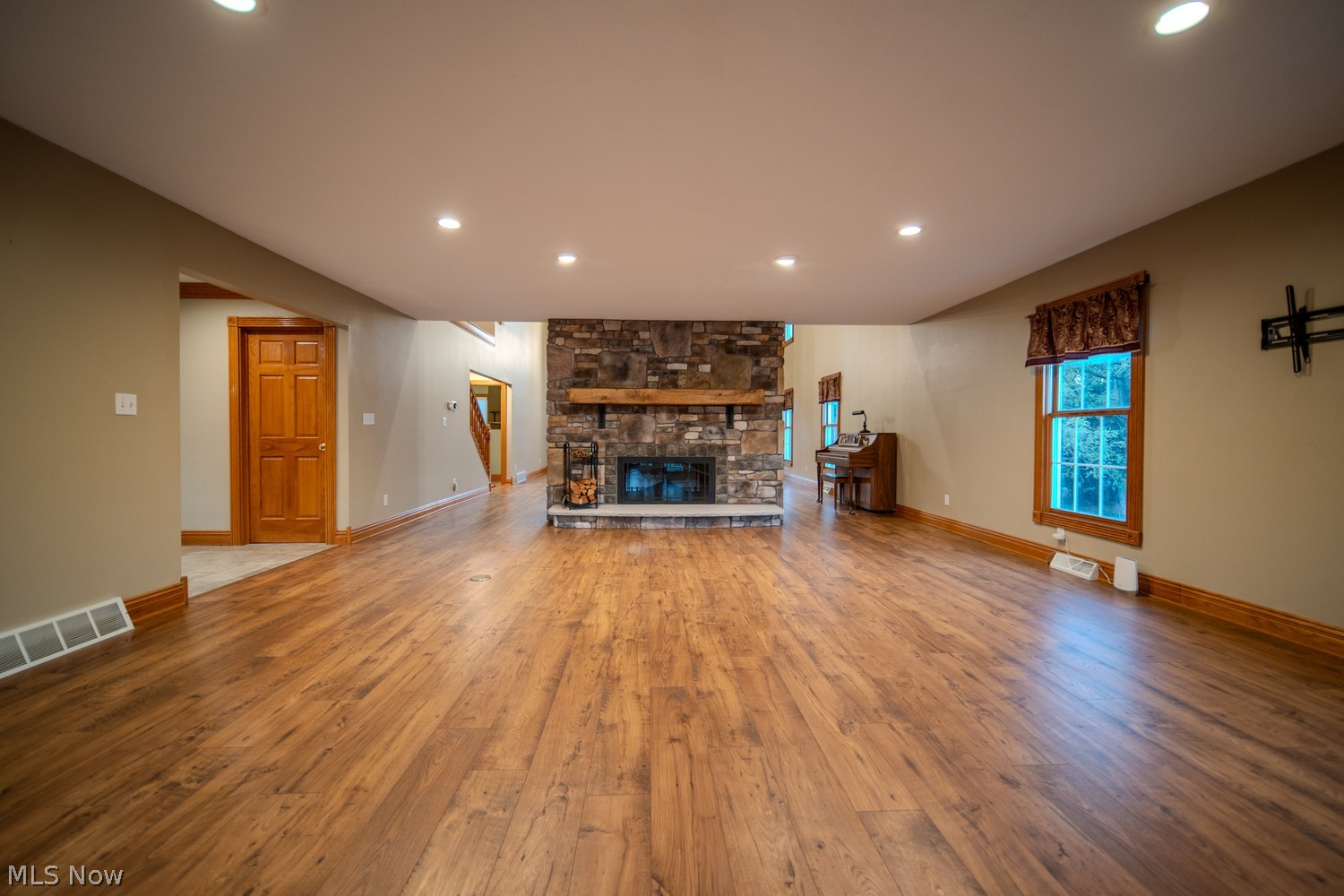 2286 Hartville Road Mogadore OH 44260