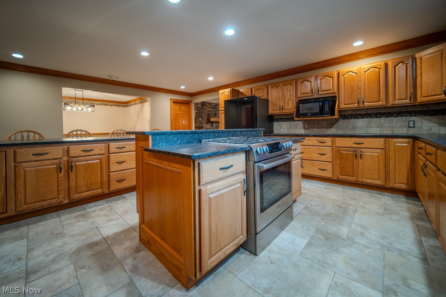 2286 Hartville Road Mogadore OH 44260