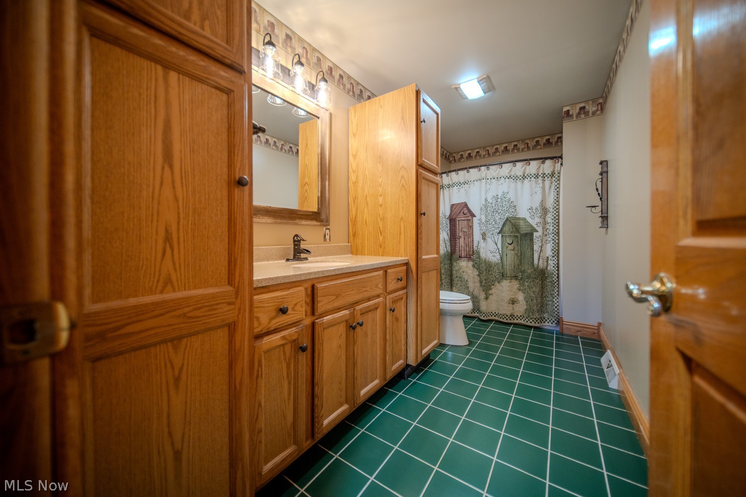 2286 Hartville Road Mogadore OH 44260