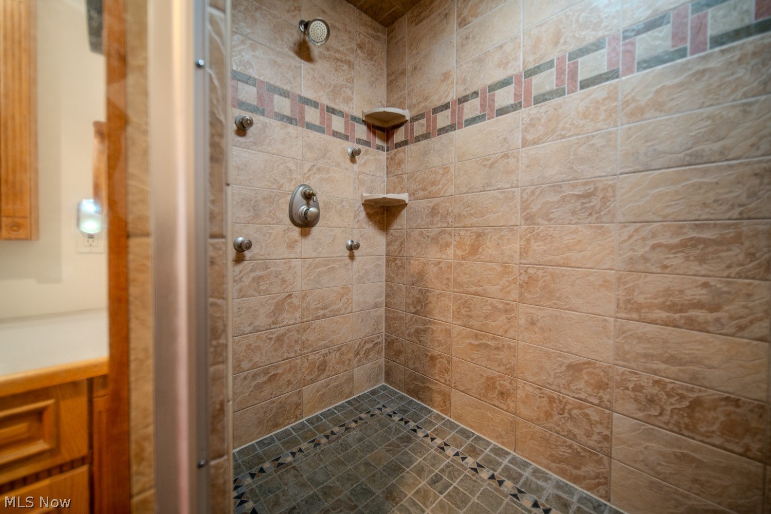 2286 Hartville Road Mogadore OH 44260