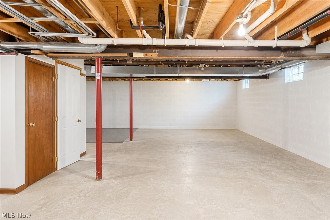 6435 Suzanne Lane Solon OH 44139