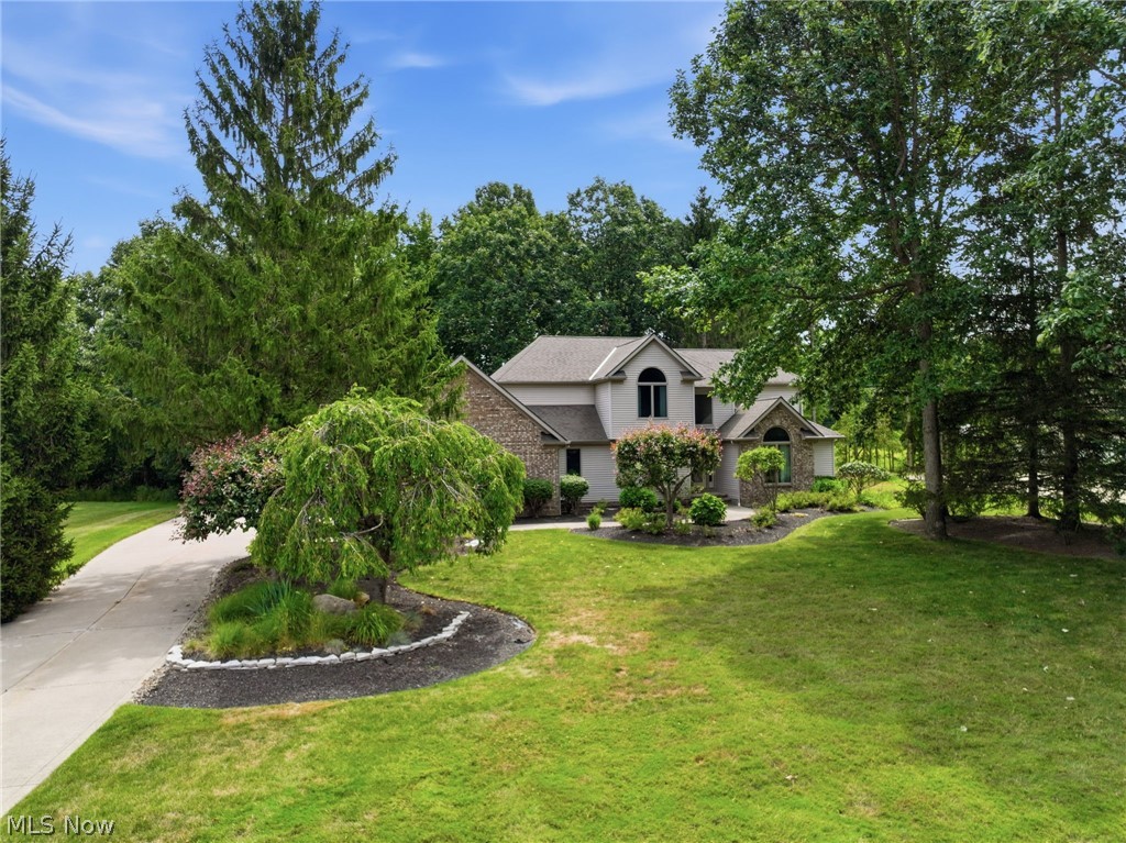 6435 Suzanne Lane Solon OH 44139