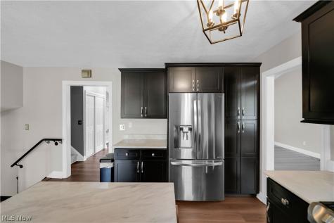 17024 Hunting Meadows Drive Strongsville OH 44136