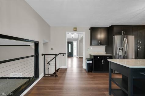 17024 Hunting Meadows Drive Strongsville OH 44136