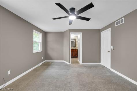 17024 Hunting Meadows Drive Strongsville OH 44136