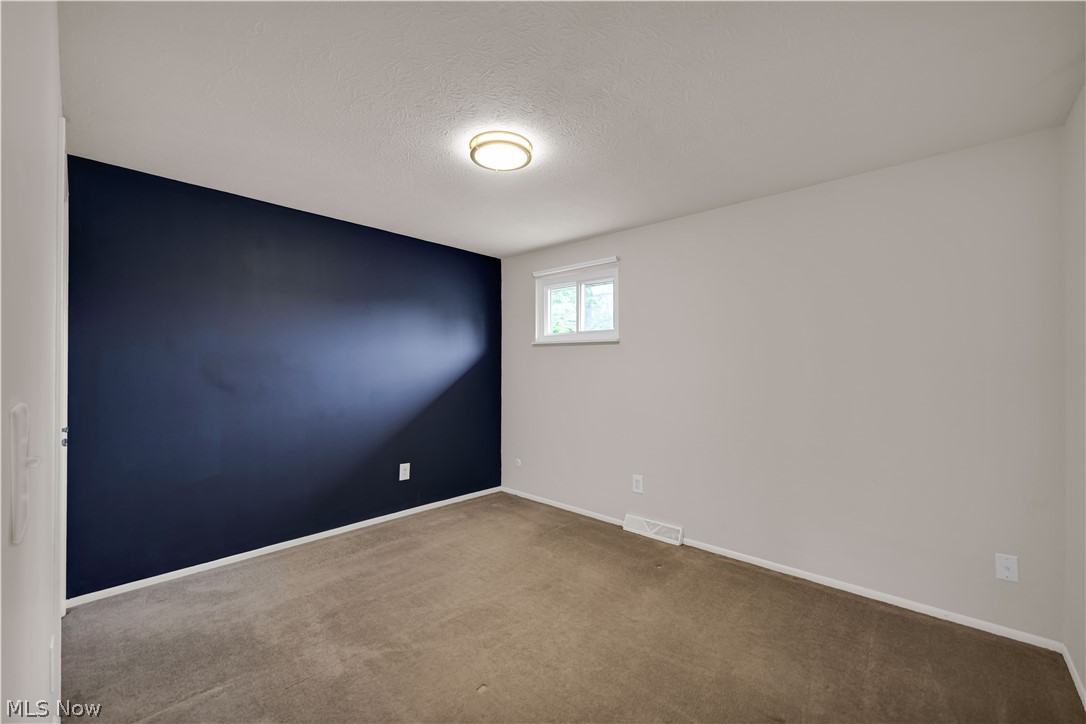 17024 Hunting Meadows Drive Strongsville OH 44136