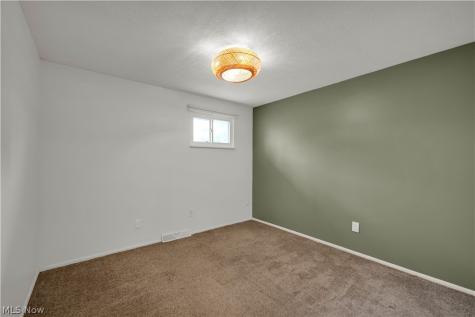 17024 Hunting Meadows Drive Strongsville OH 44136