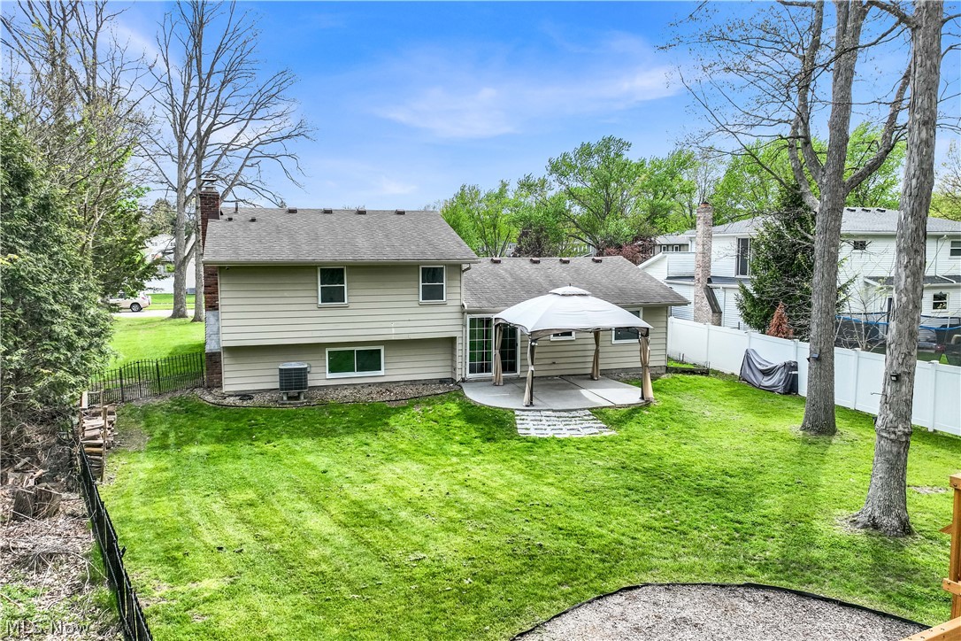 17024 Hunting Meadows Drive Strongsville OH 44136