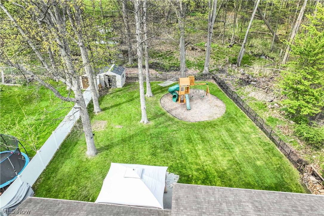17024 Hunting Meadows Drive Strongsville OH 44136