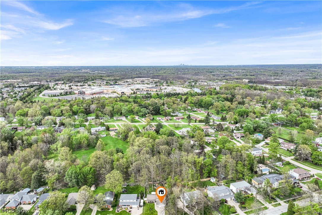 17024 Hunting Meadows Drive Strongsville OH 44136