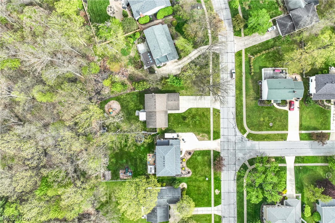 17024 Hunting Meadows Drive Strongsville OH 44136
