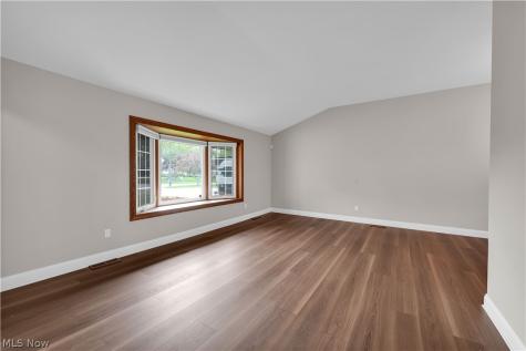 17024 Hunting Meadows Drive Strongsville OH 44136
