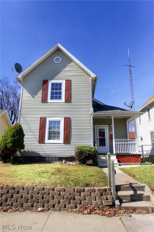 635 Greenfield Avenue SW Canton OH 44706