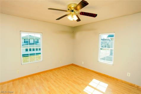 635 Greenfield Avenue SW Canton OH 44706