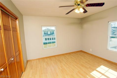 635 Greenfield Avenue SW Canton OH 44706