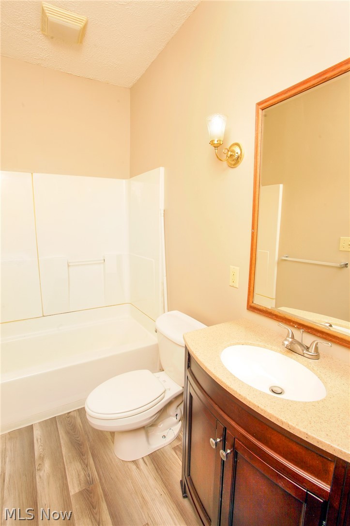635 Greenfield Avenue SW Canton OH 44706