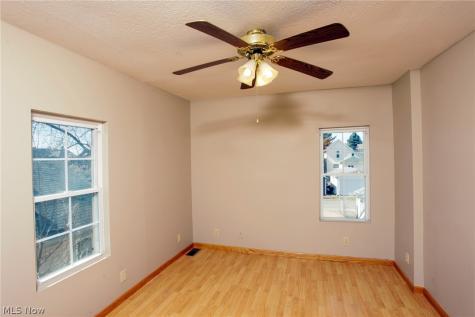 635 Greenfield Avenue SW Canton OH 44706