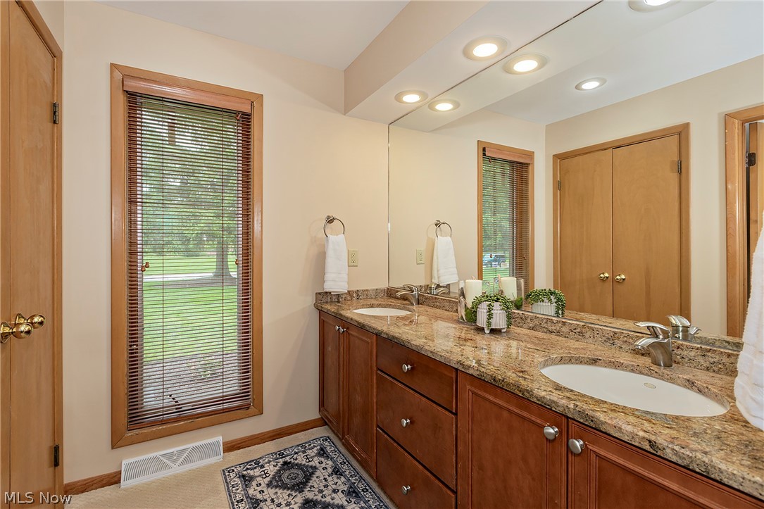 2626 Fairwood Drive Pepper Pike OH 44124
