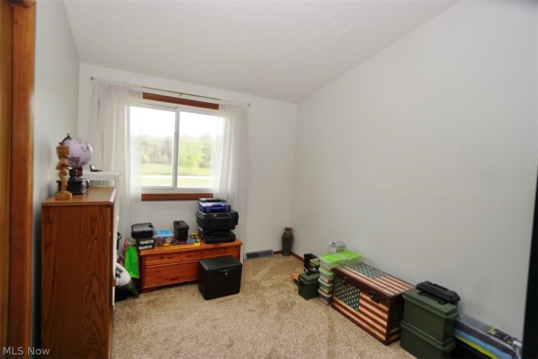 5875 Trumbull Road Geneva OH 44041