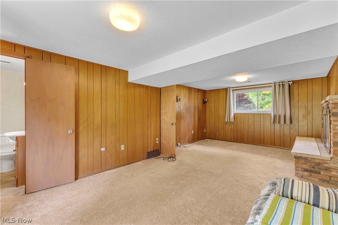 7059 Filip Boulevard Independence OH 44131