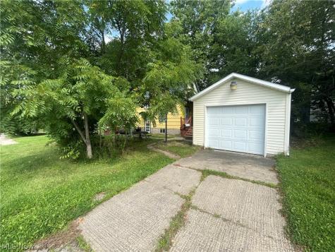 263 Matta Avenue Youngstown OH 44509